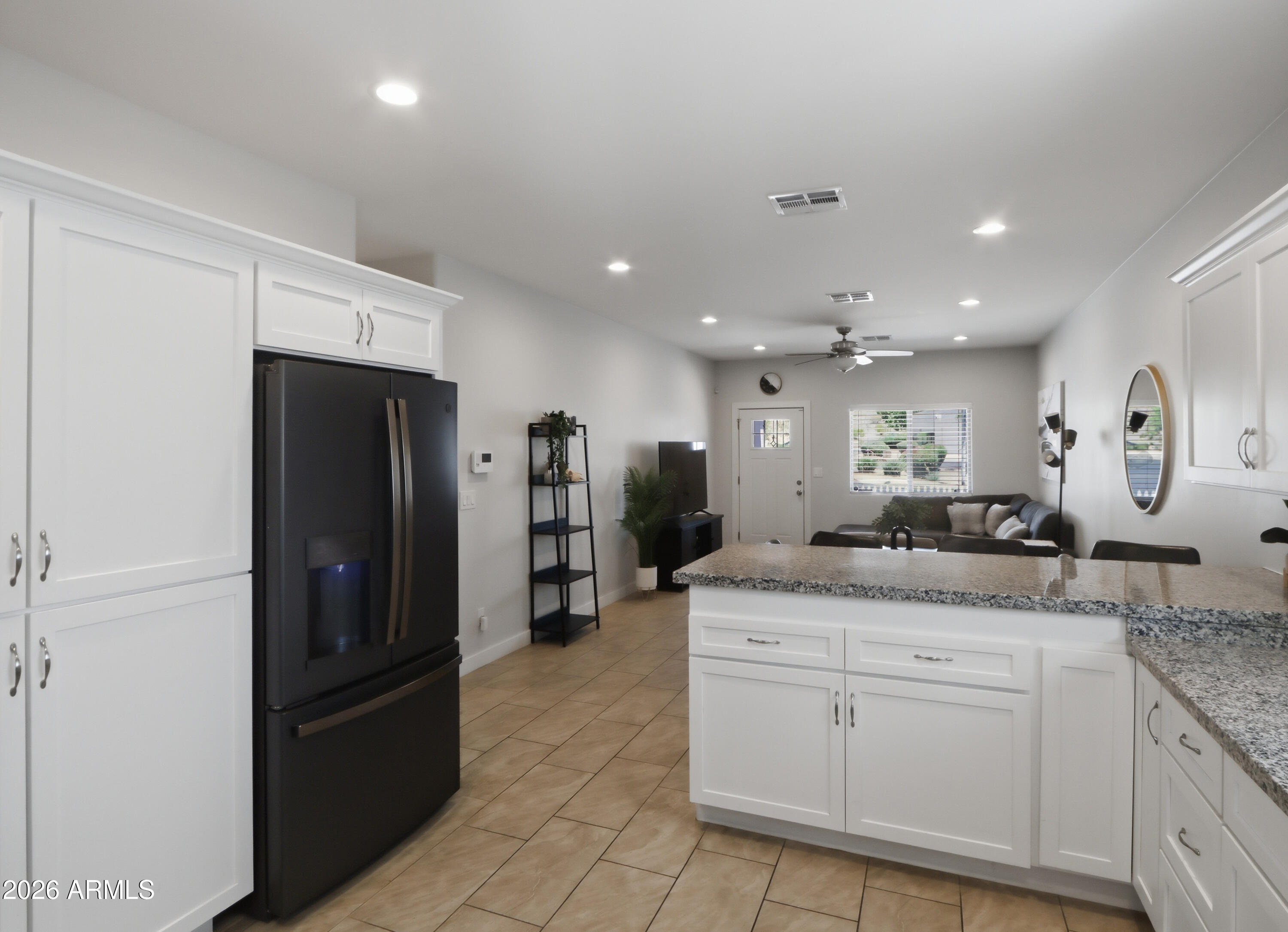317 East Mountain View Road Phoenix, AZ 85020 - Photo 14 of 38