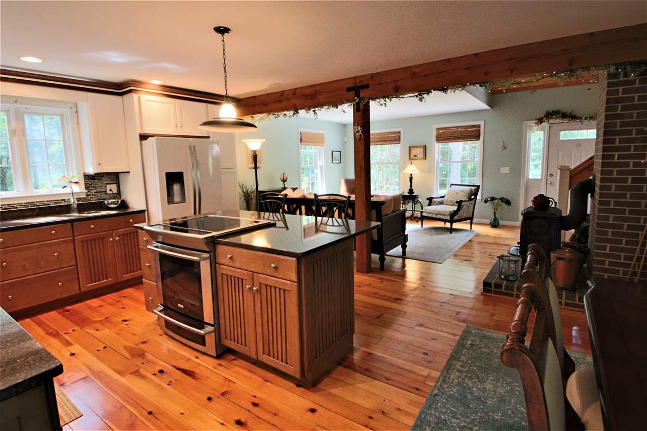 214 Long Hill Road Dover, NH 03820 - Photo 11 of 40