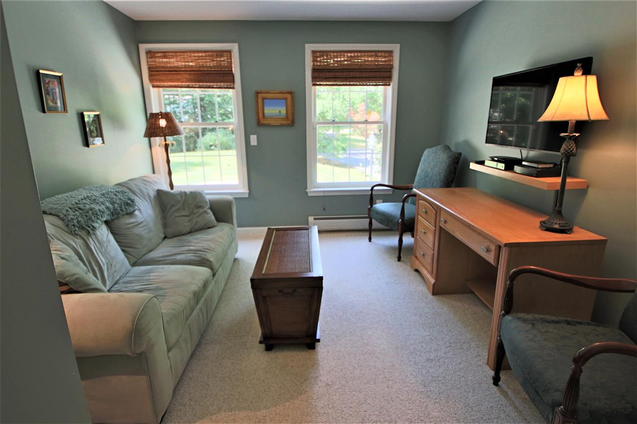 214 Long Hill Road Dover, NH 03820 - Photo 16 of 40