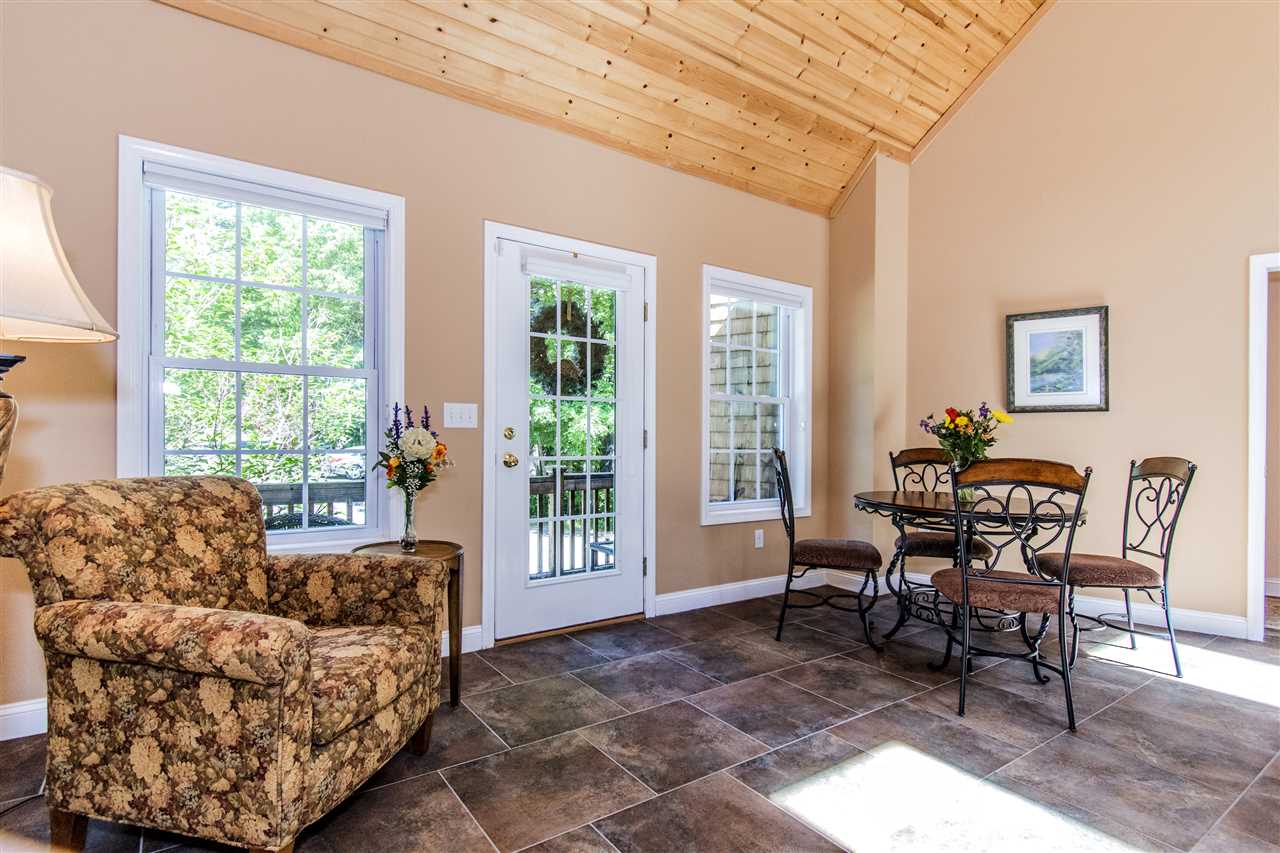 214 Long Hill Road Dover, NH 03820 - Photo 20 of 40