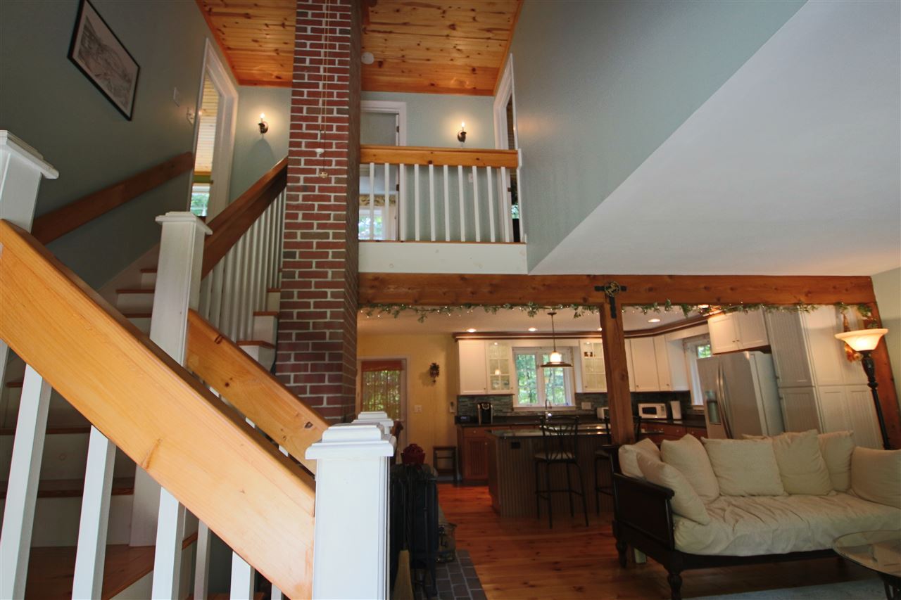 214 Long Hill Road Dover, NH 03820 - Photo 8 of 40