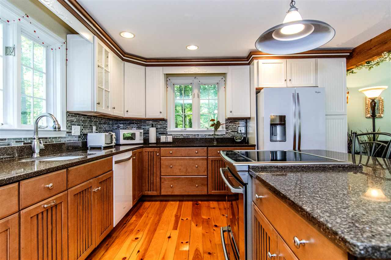 214 Long Hill Road Dover, NH 03820 - Photo 10 of 40