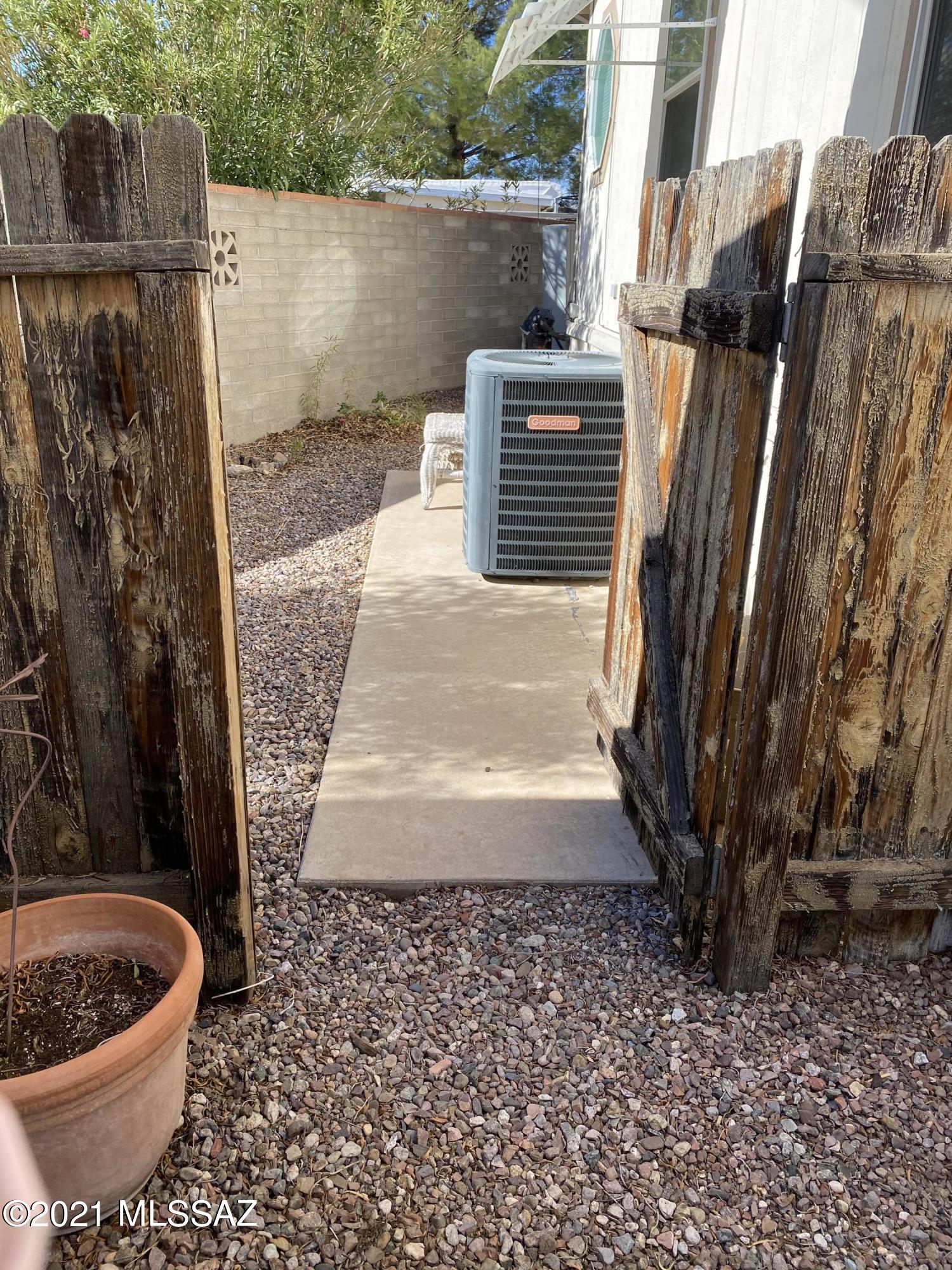 5733 West Rocking Cir Street Tucson, AZ 85713 - Photo 24 of 29 IMG_0347