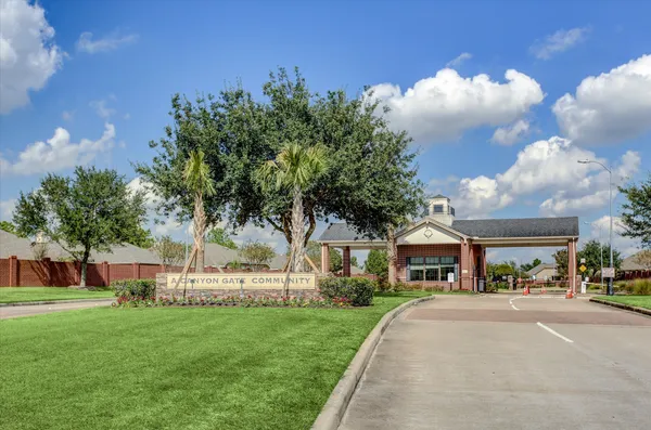 $450,000 | 20715 Grayden Drive, Cypress, TX 77433