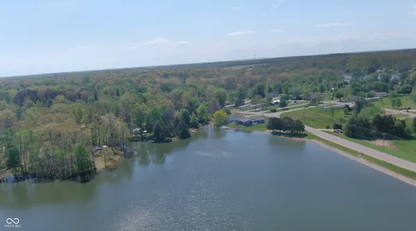 $22,000 | 884 Country Squire Boulevard, North Vernon, IN 47265