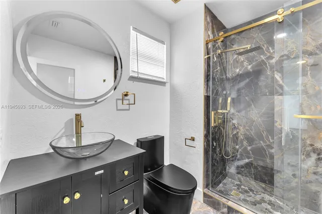 $1,050,000 | 1541 Northwest 1st Court, Miami, FL 33136