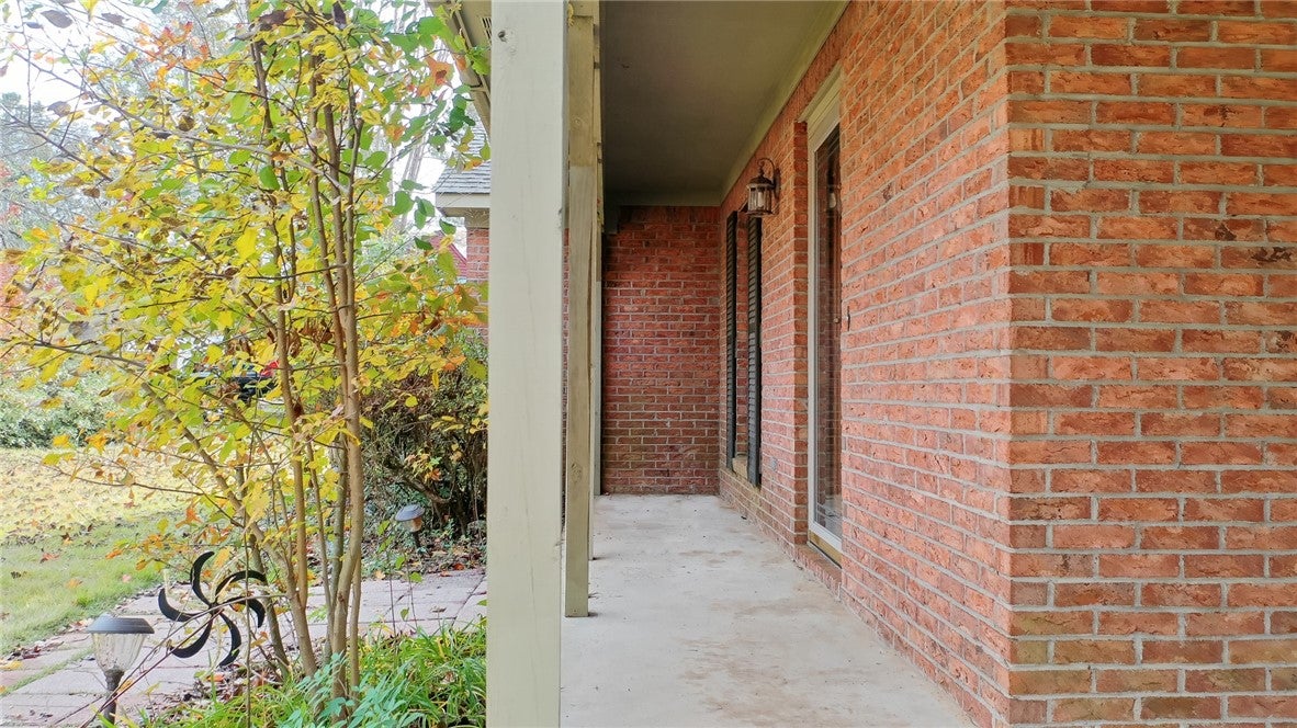 606 Rustic Street Opelika, AL 36801 - Photo 4 of 24 Gallery Image 4