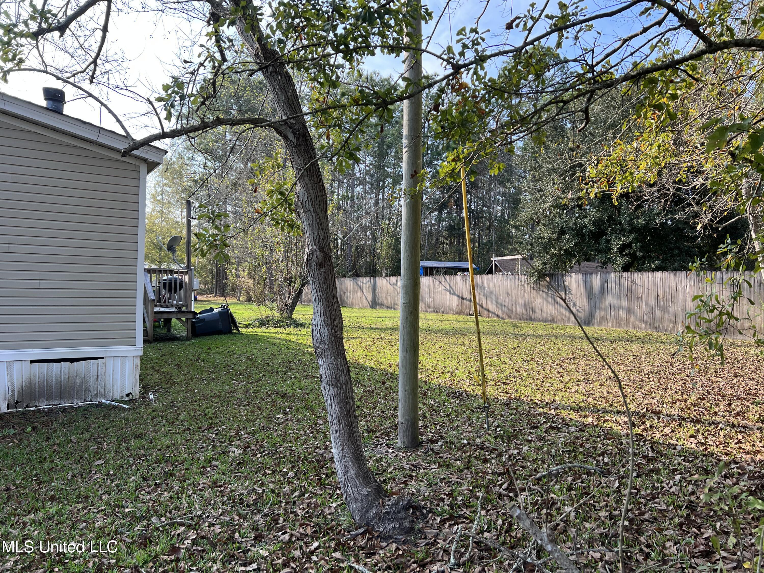 9813 Seaman Road Ocean Springs, MS 39565 - Photo 11 of 15 59A364FB-5B9B-43D4-9BA9-4FC21BD09990