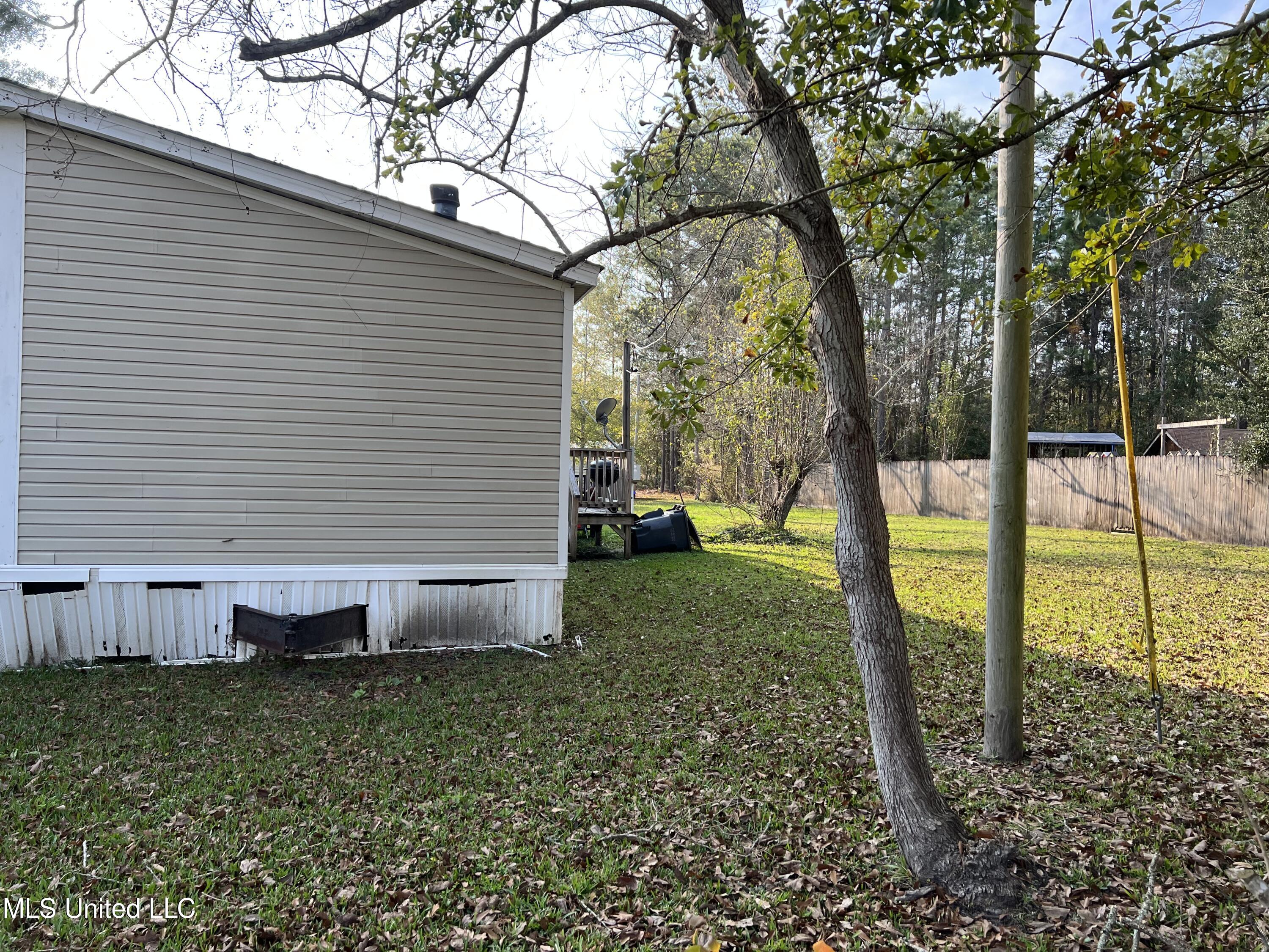 9813 Seaman Road Ocean Springs, MS 39565 - Photo 12 of 15 9DFE237F-6156-4F32-AA64-D173DAB2A06D
