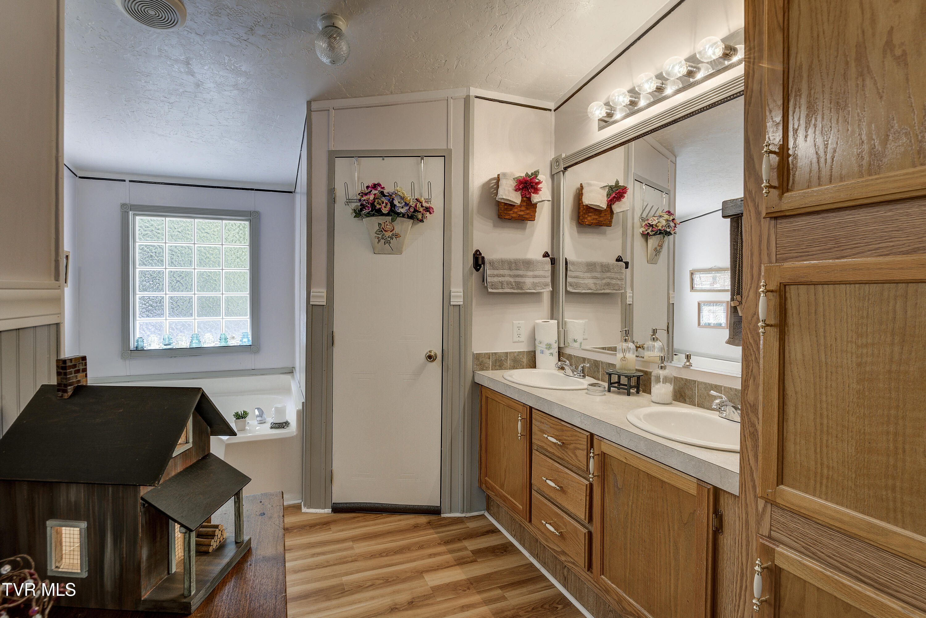 192 Stage Road Kingsport, TN 37664 - Photo 21 of 63 StageRd--15