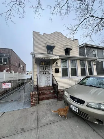 $700,000 | 1707 Rockaway Parkway | Canarsie