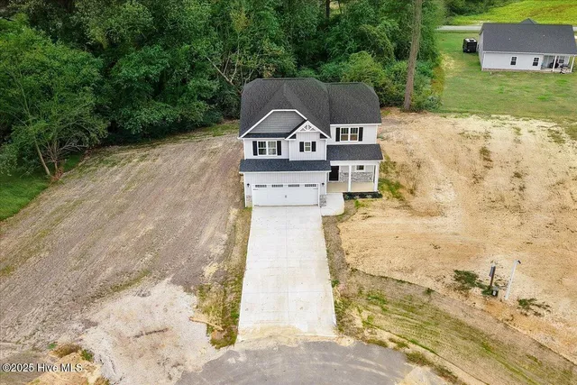 $339,500 | 105 Baileys Place, Pikeville, NC 27863