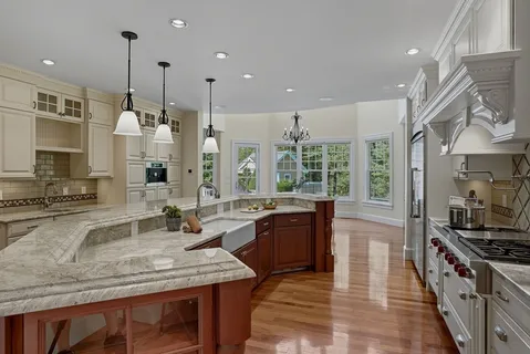 $2,695,000 | 6 Little Hollow Lane, Groton, MA 01450