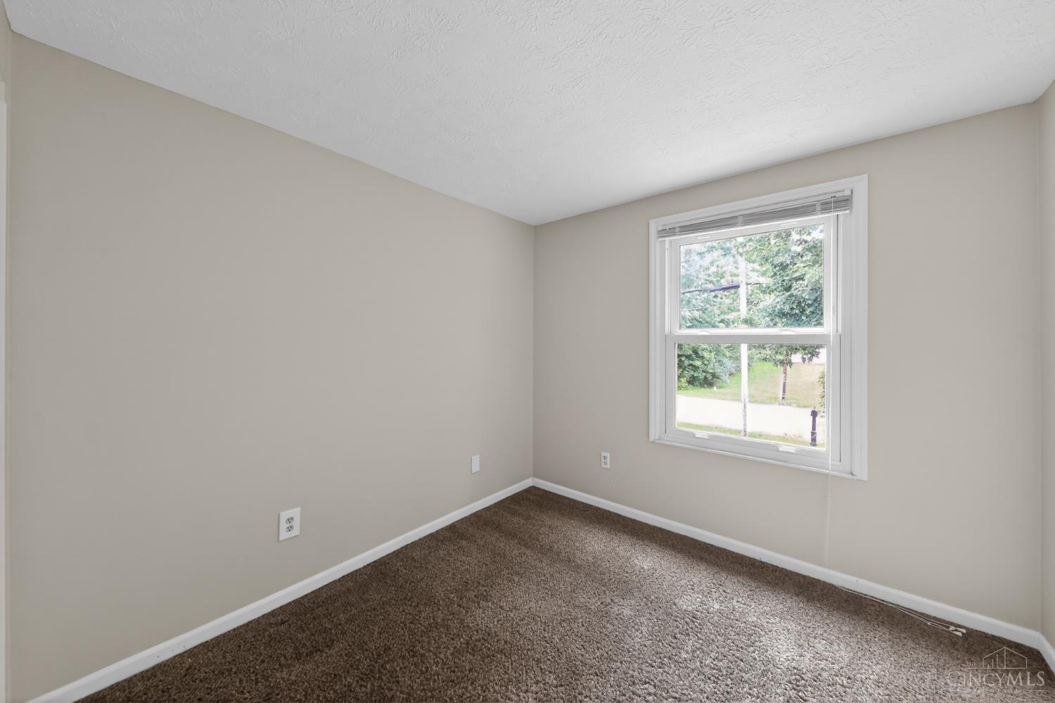 11512 Pippin Road Cincinnati, OH 45231 - Photo 18 of 30