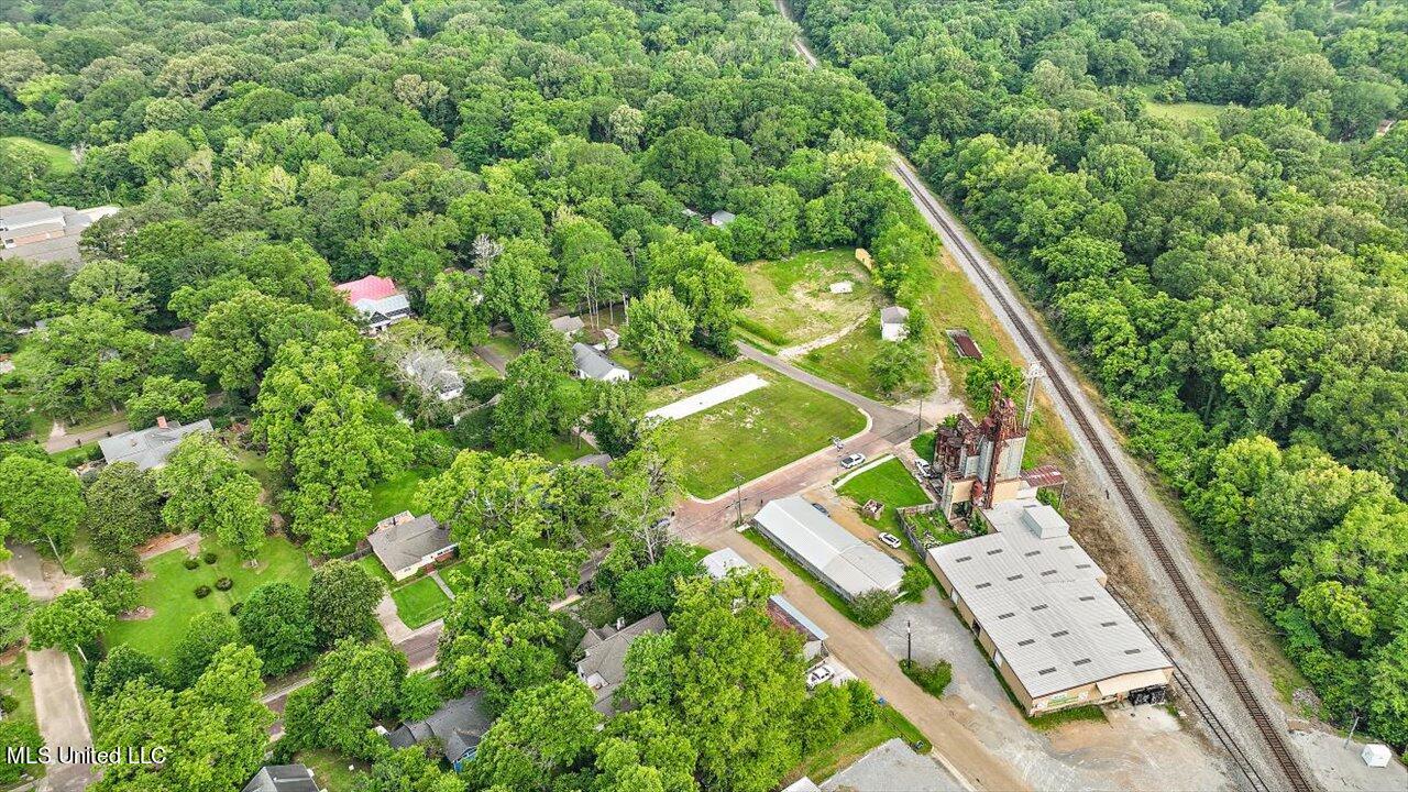 5 Jefferson Street Clinton, MS 39056 - Photo 13 of 18 12-Jefferson St