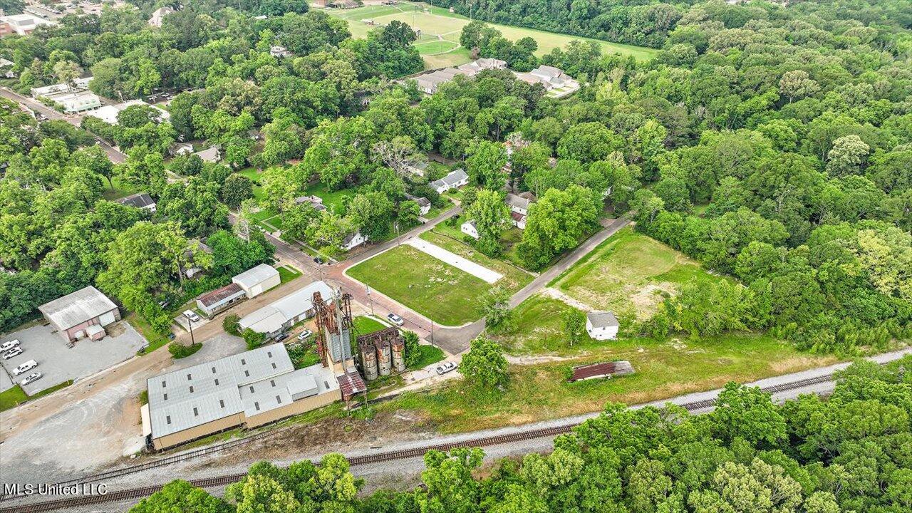 5 Jefferson Street Clinton, MS 39056 - Photo 14 of 18 13-Jefferson St