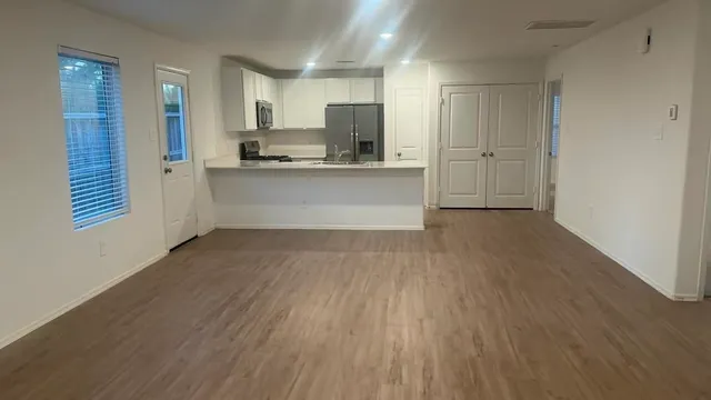 $1,700 | 2902 Mallorca Drive, Conroe, TX 77301