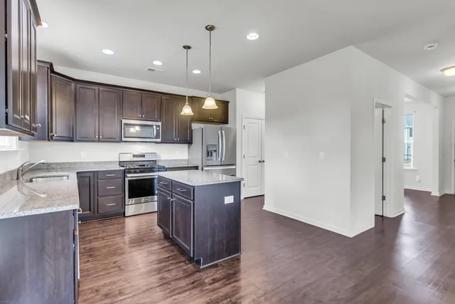 $362,500 | 121 Sugeree Drive, Moncks Corner, SC 29461