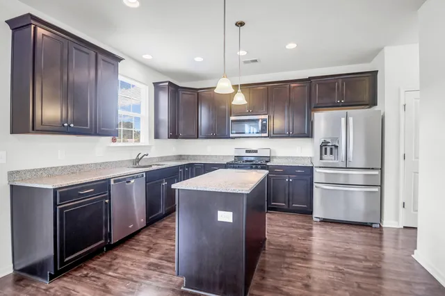 $362,500 | 121 Sugeree Drive, Moncks Corner, SC 29461