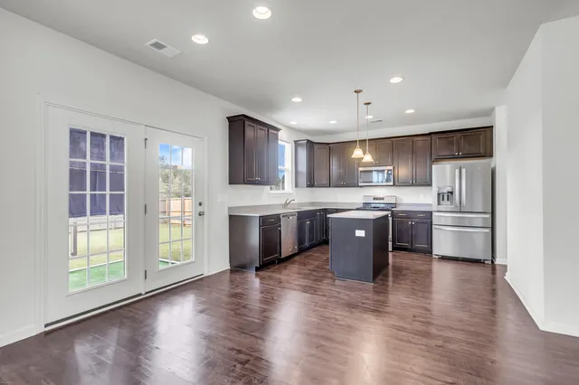 $362,500 | 121 Sugeree Drive, Moncks Corner, SC 29461