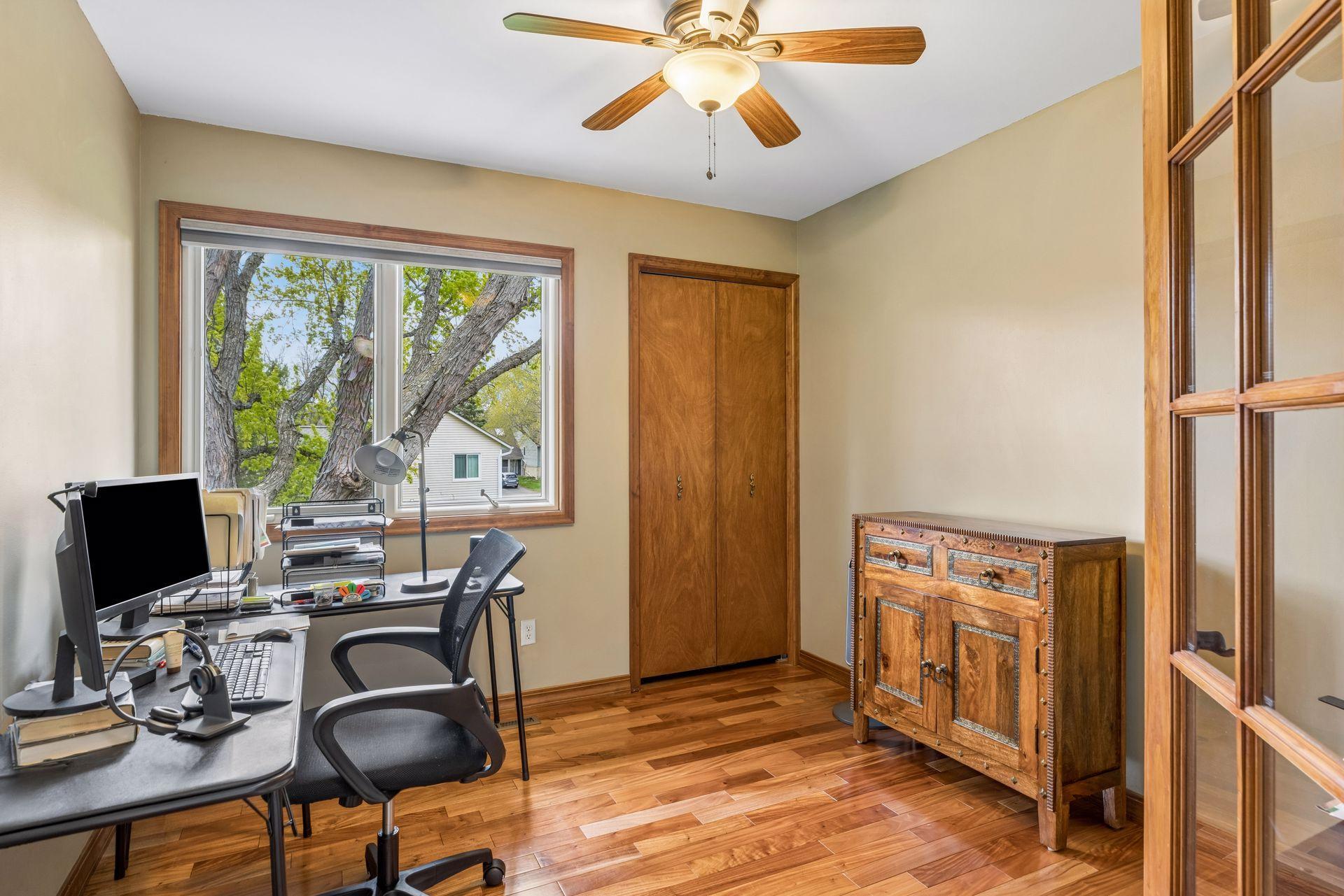 5679 Erik Lane Shoreview, MN 55126 - Photo 14 of 33