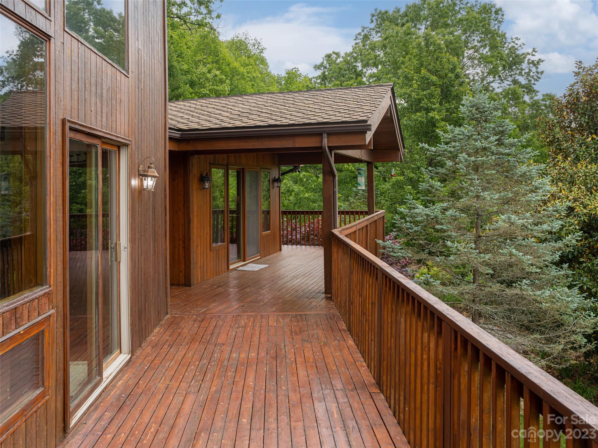 323 Lucky Lane Clyde, NC 28721 - Photo 42 of 48