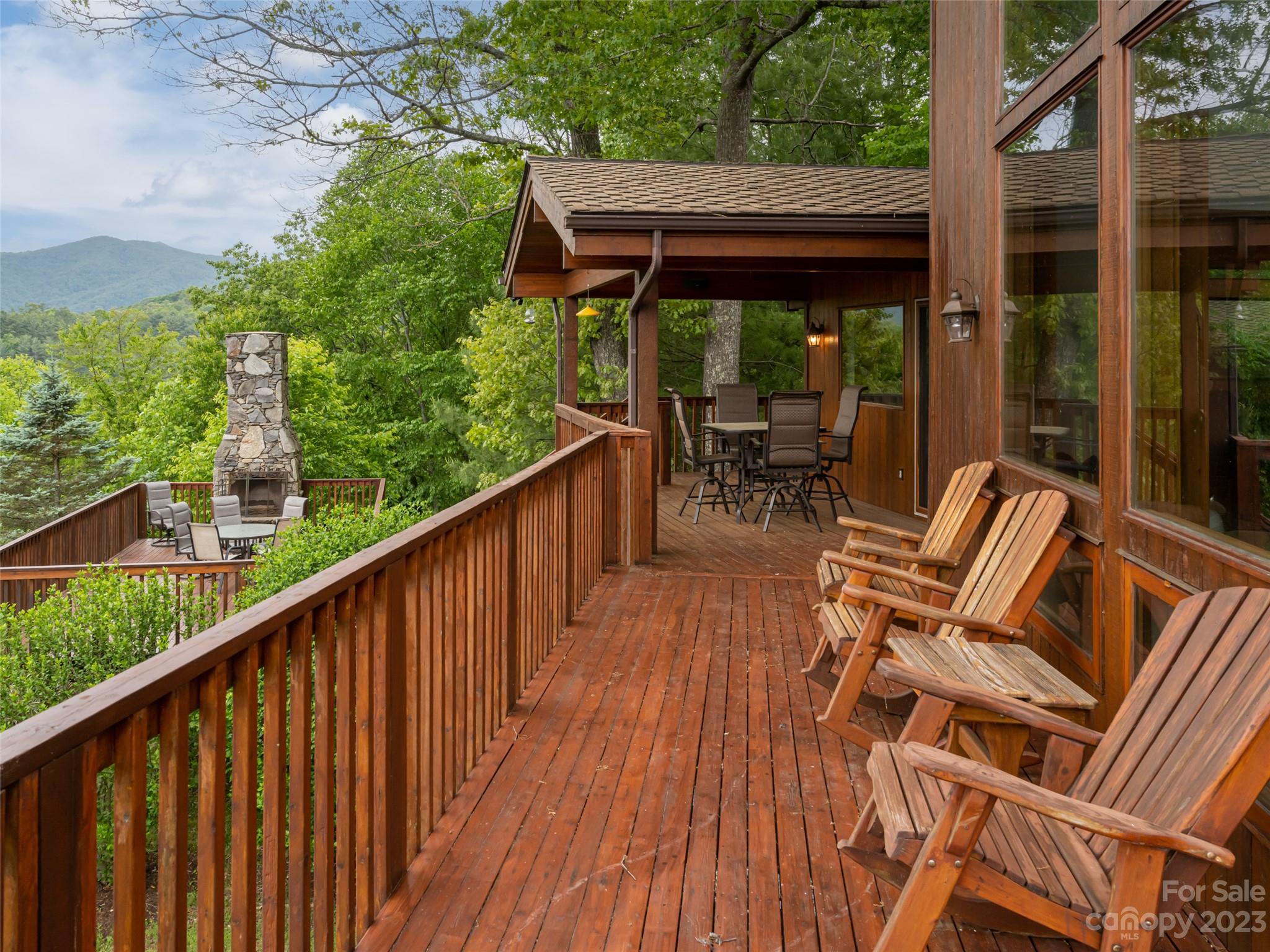 323 Lucky Lane Clyde, NC 28721 - Photo 7 of 48