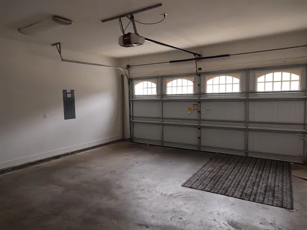 $3,250 | 3549 Esplanade Way, Unit 37, Tallahassee, FL 32311