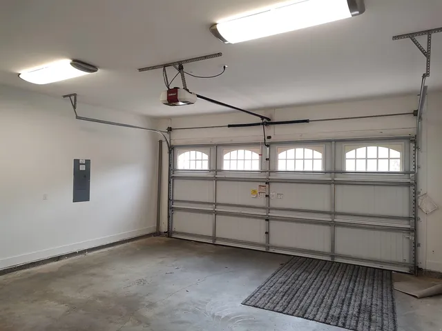 $3,250 | 3549 Esplanade Way, Unit 37, Tallahassee, FL 32311