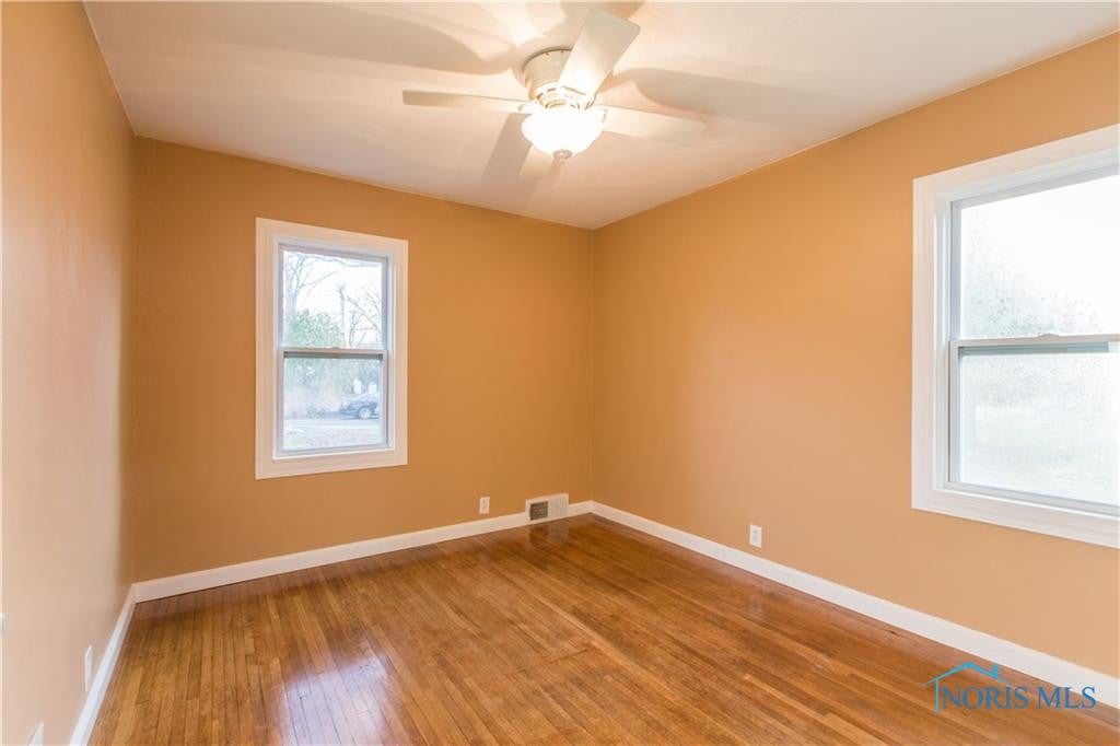 1016 Harrow Road Toledo, OH 43615 - Photo 13 of 29 Gallery Image 13