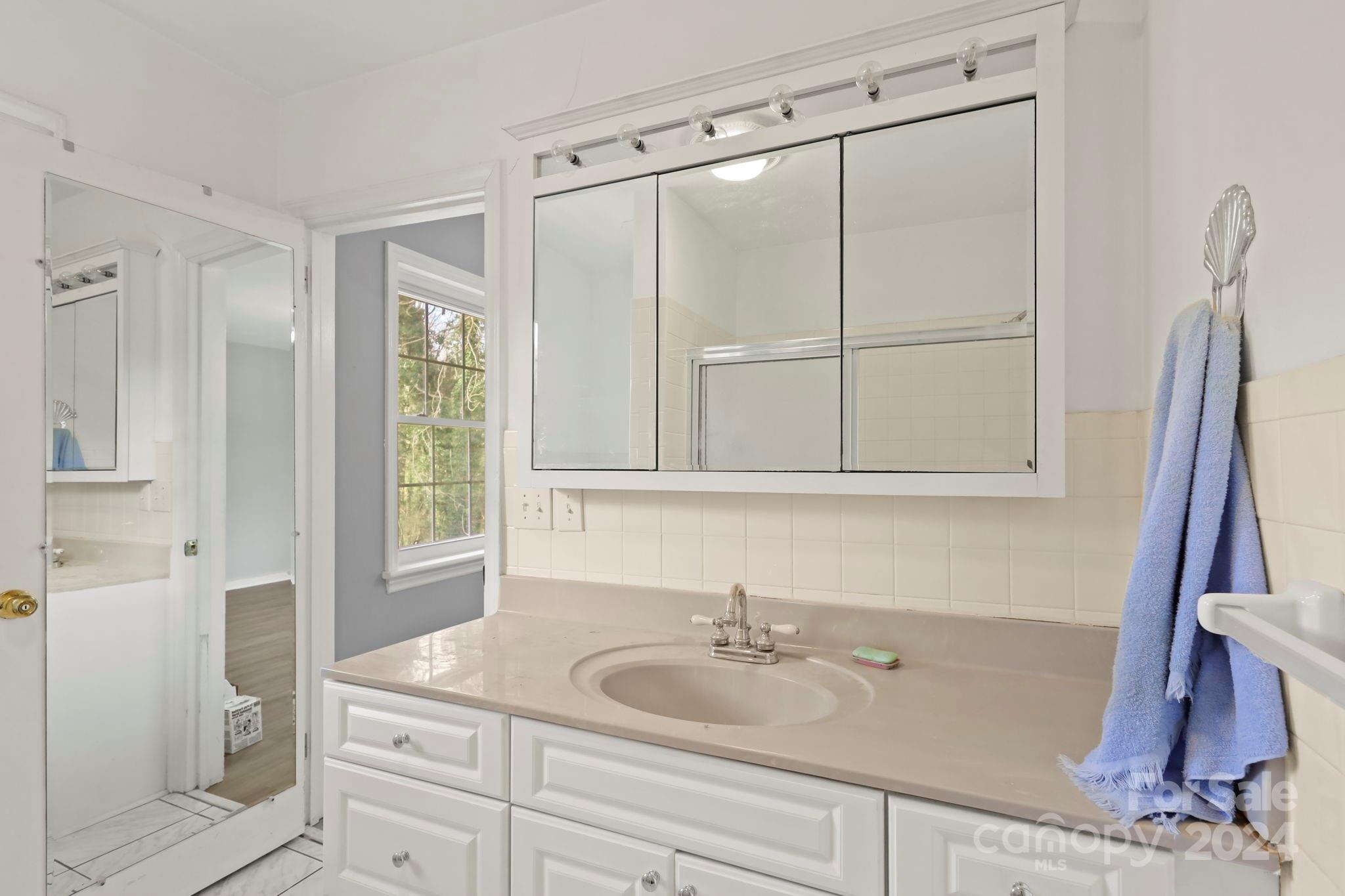 201 Ervin Road Morganton, NC 28655 - Photo 33 of 43 Gallery Image 33