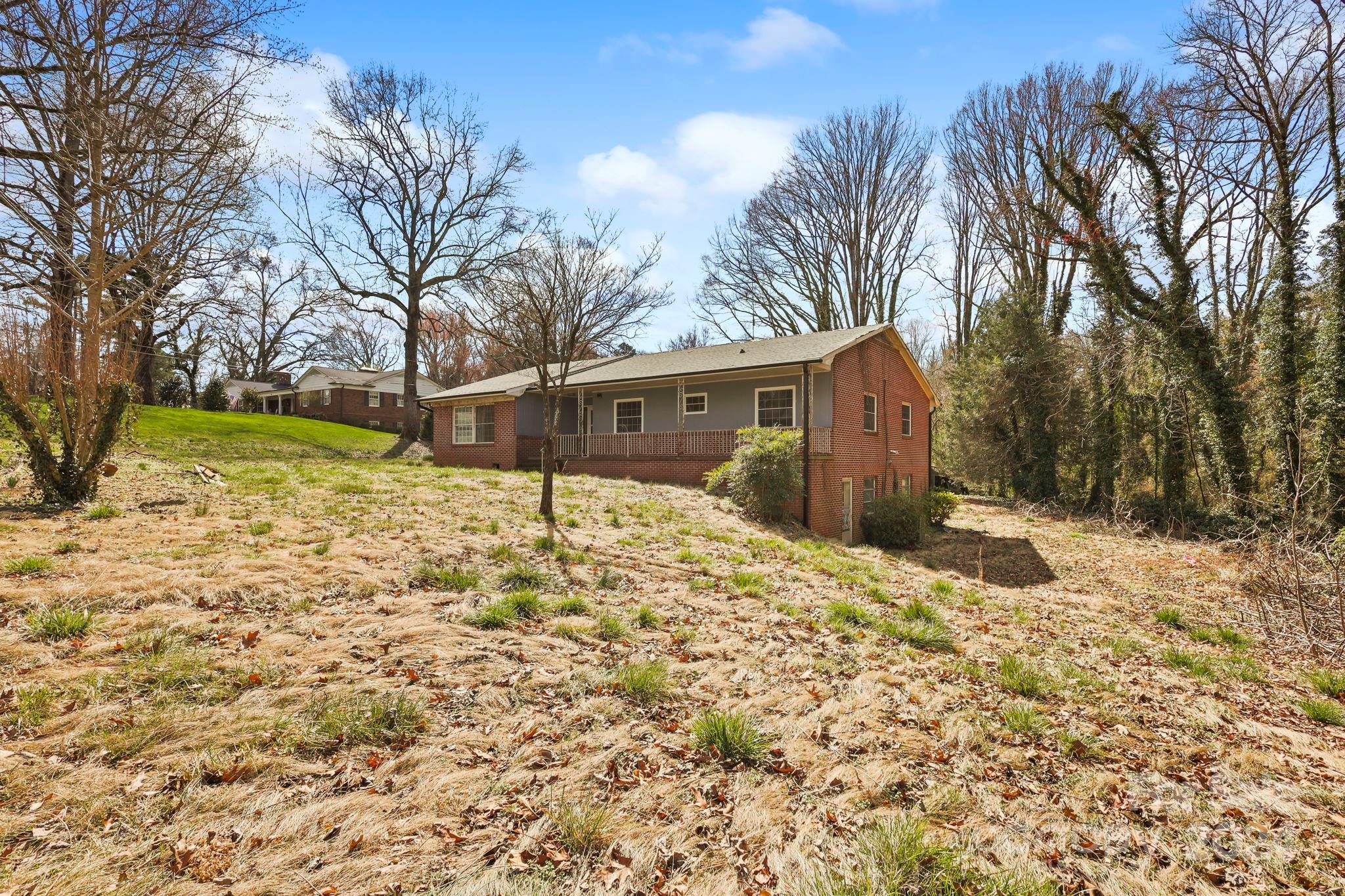 201 Ervin Road Morganton, NC 28655 - Photo 4 of 43 Gallery Image 4