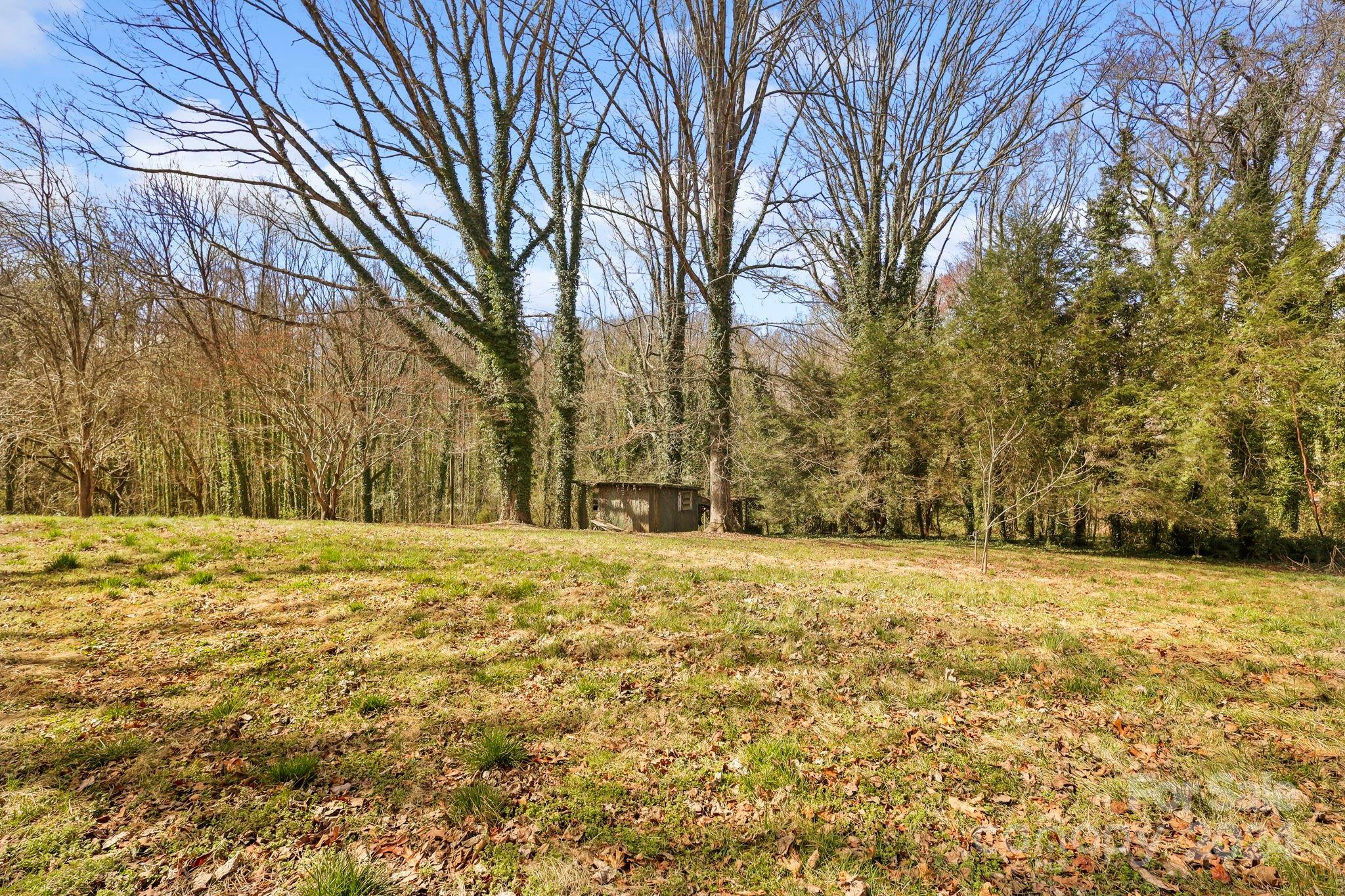 201 Ervin Road Morganton, NC 28655 - Photo 6 of 43 Gallery Image 6
