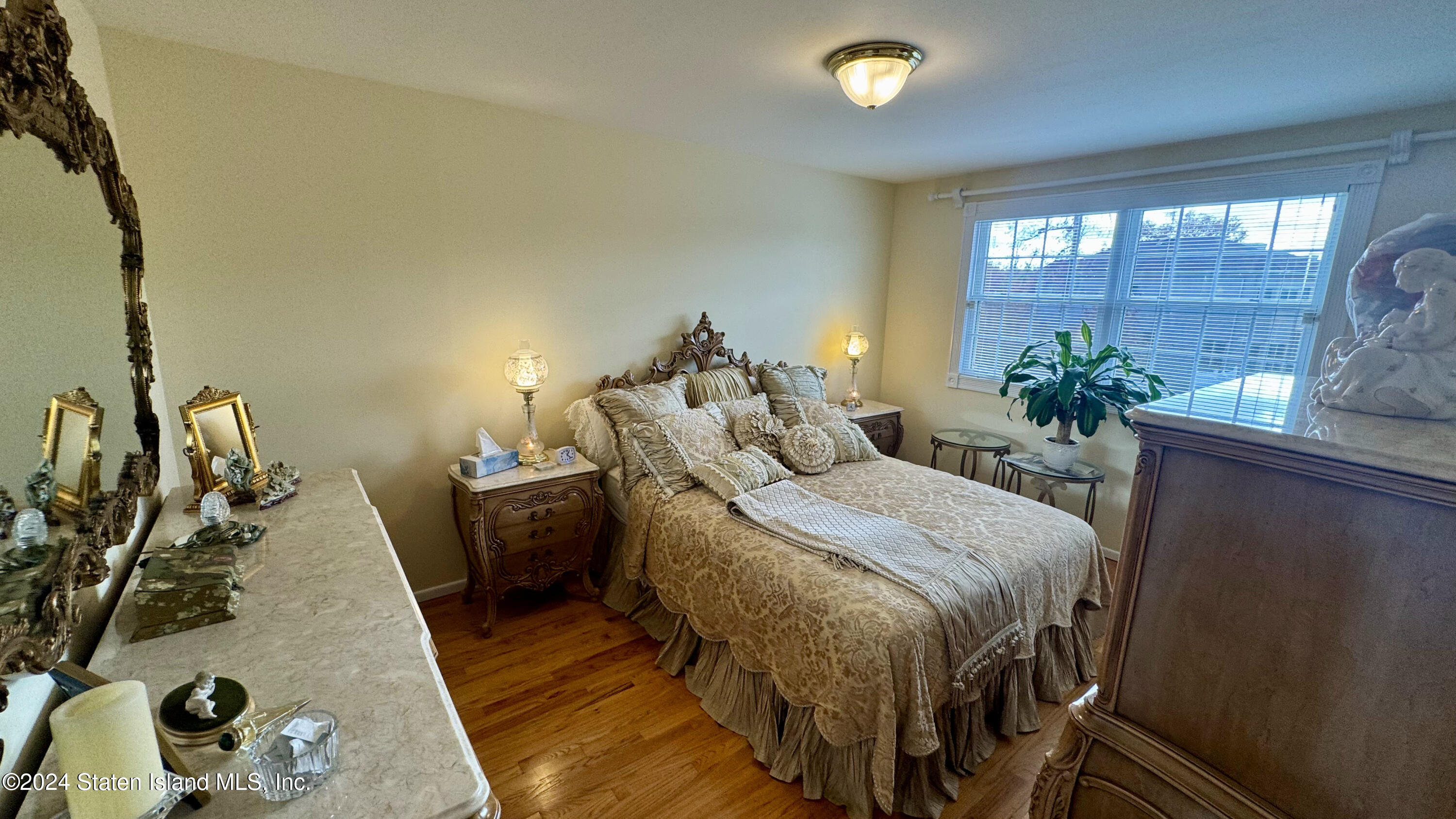 35 Ely Avenue Staten Island, NY 10312 - Photo 28 of 37 IMG_4196