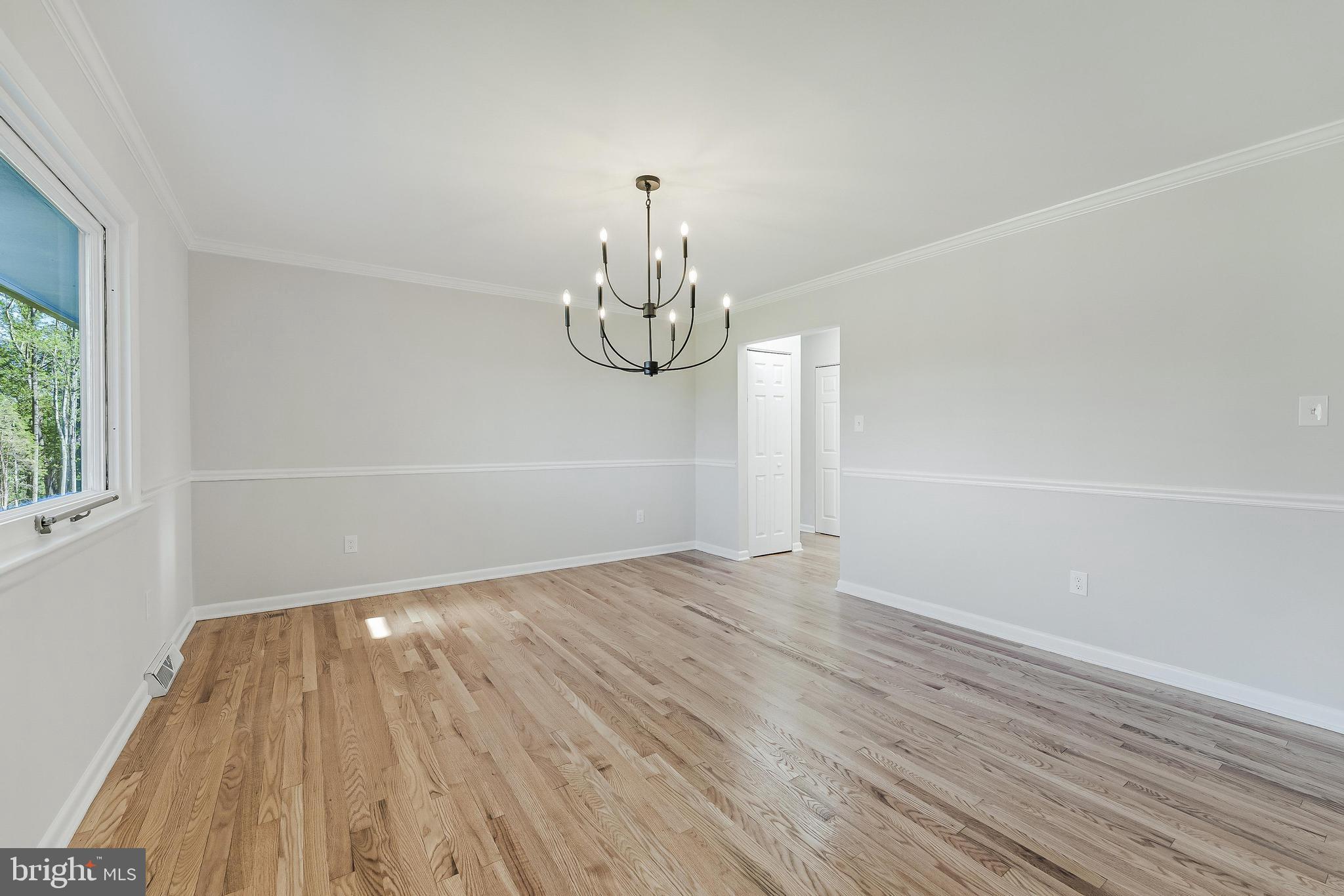 6891 Wilson Road Marshall, VA 20115 - Photo 47 of 118 Bright and airy open space awaits.