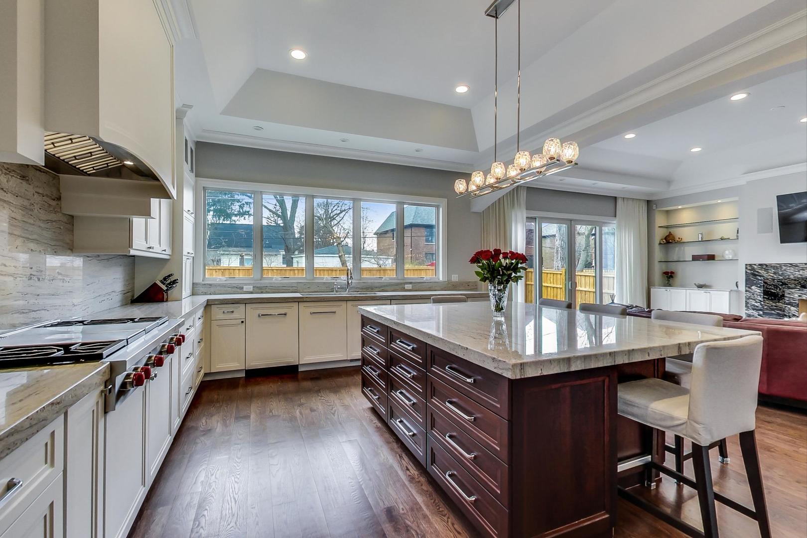 804 Glendale Road Glenview, IL 60025 - Photo 12 of 37