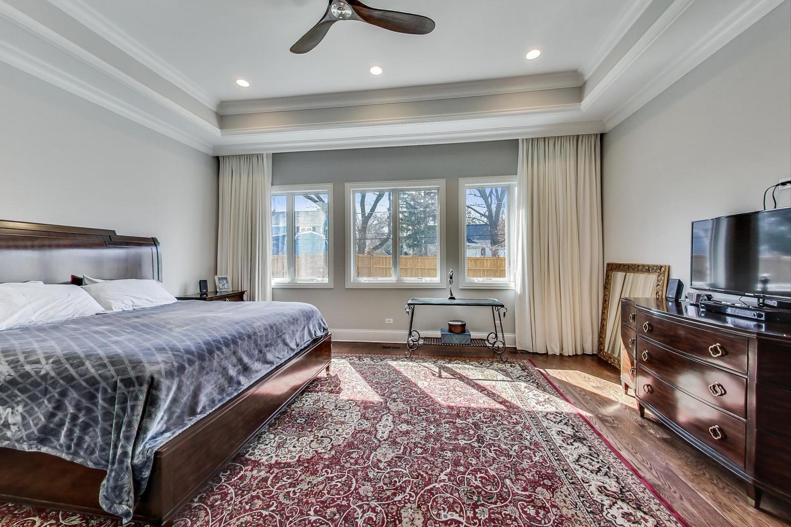 804 Glendale Road Glenview, IL 60025 - Photo 15 of 37