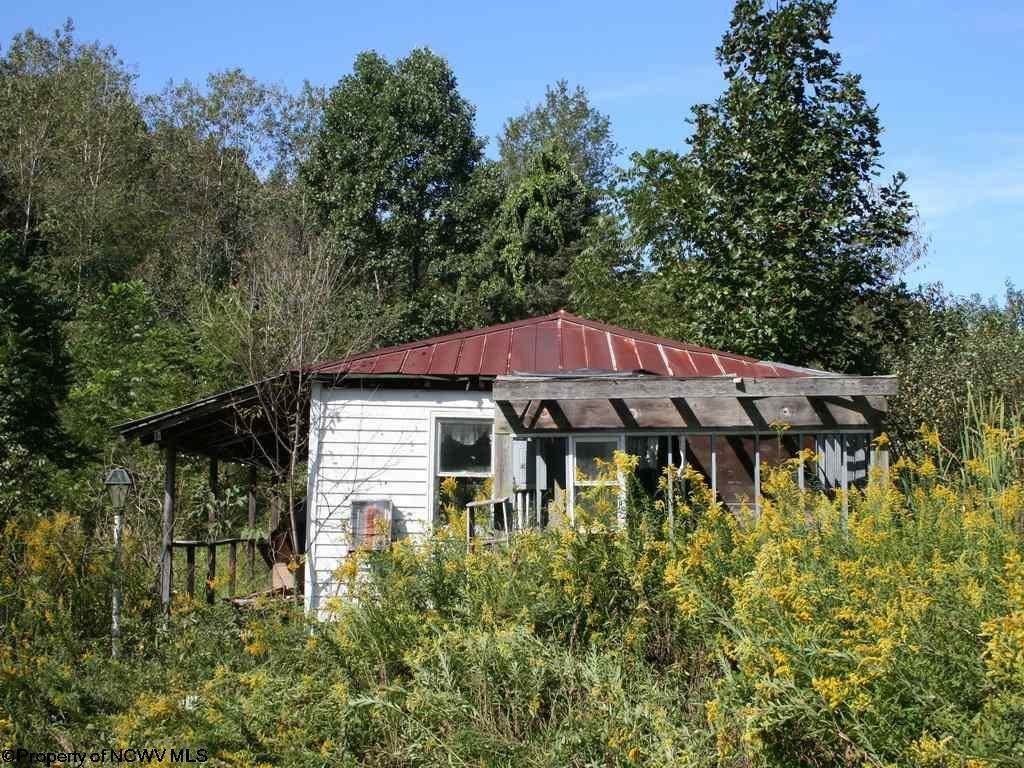 542 Elliot Road West Union, WV 26456 - Photo 2 of 10 Gallery Image 2