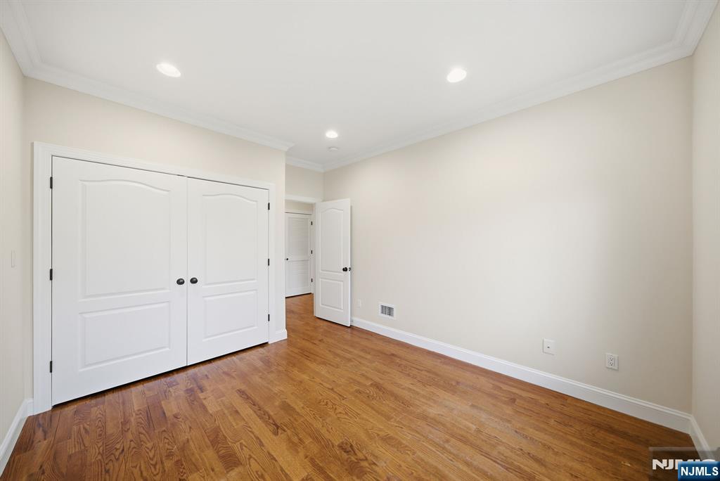 47 Sunset Lane, Unit B Tenafly, NJ 07670 - Photo 34 of 50