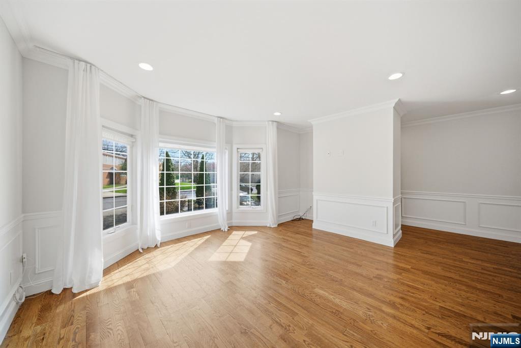 47 Sunset Lane, Unit B Tenafly, NJ 07670 - Photo 6 of 50