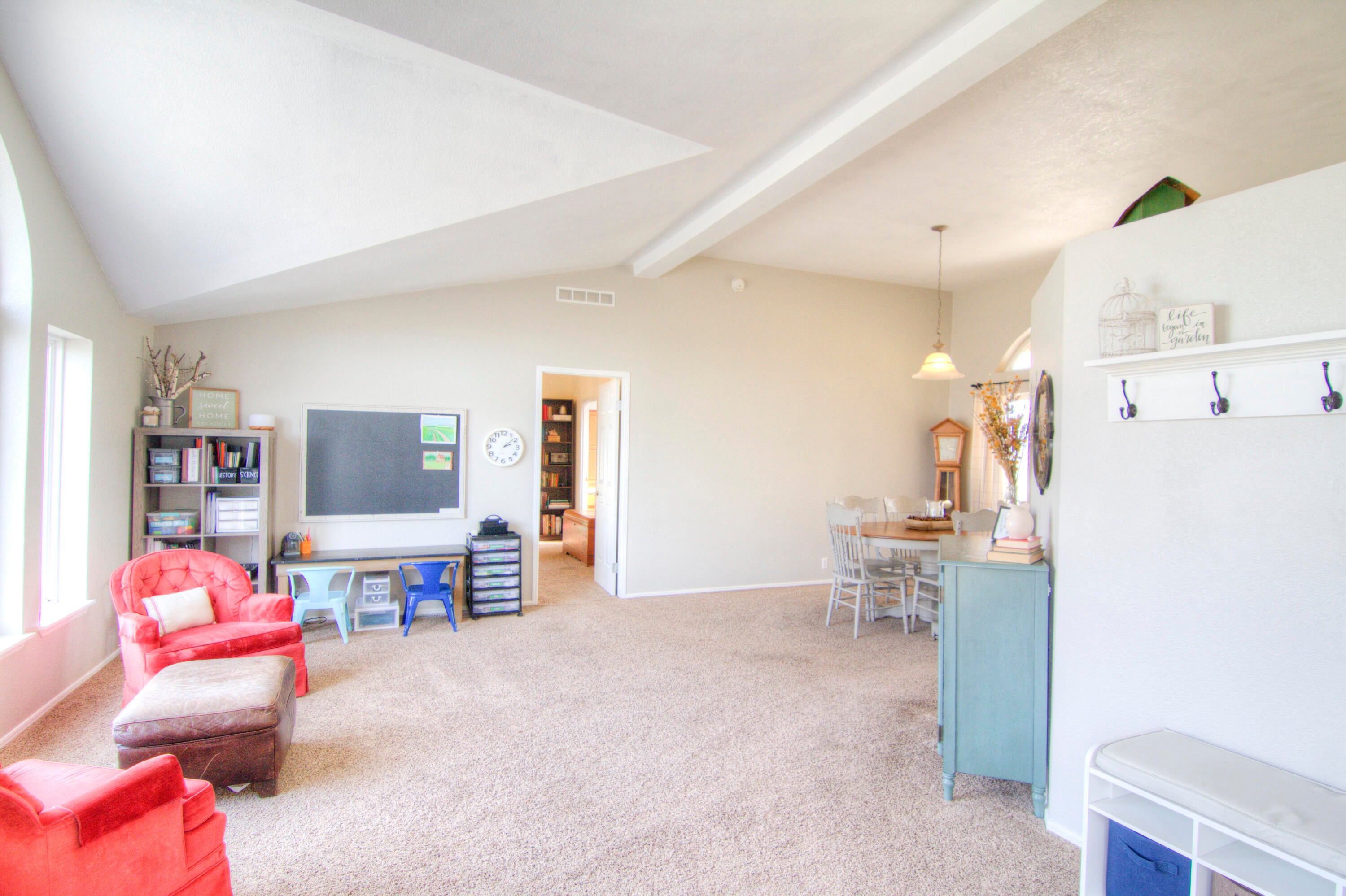 7410 Reeder Road Klamath Falls, OR 97603 - Photo 4 of 27 Reeder 03