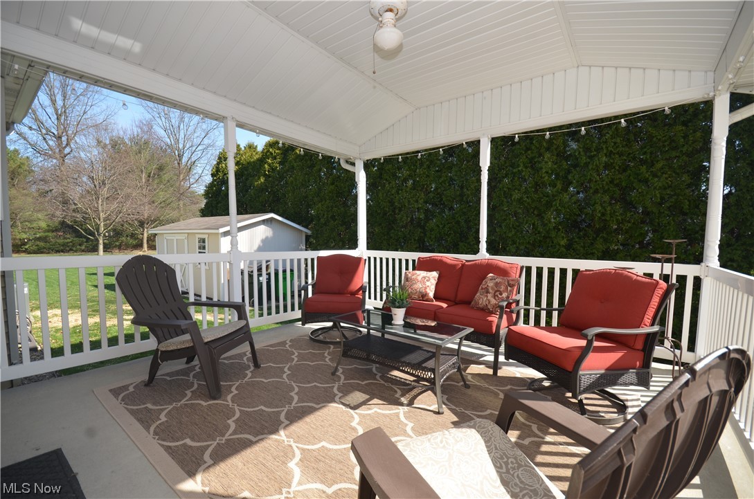 477 Dunbar Road Tallmadge, OH 44278 - Photo 3 of 35
