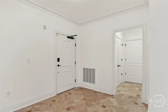 $995,000 | 5 Whitaker Street, Unit 301, Savannah, GA 31401