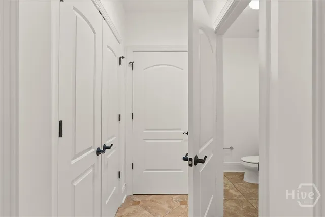 $995,000 | 5 Whitaker Street, Unit 301, Savannah, GA 31401