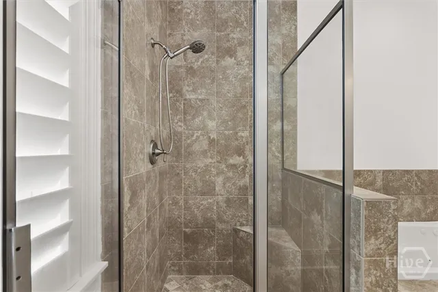 $995,000 | 5 Whitaker Street, Unit 301, Savannah, GA 31401