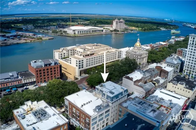 $995,000 | 5 Whitaker Street, Unit 301, Savannah, GA 31401
