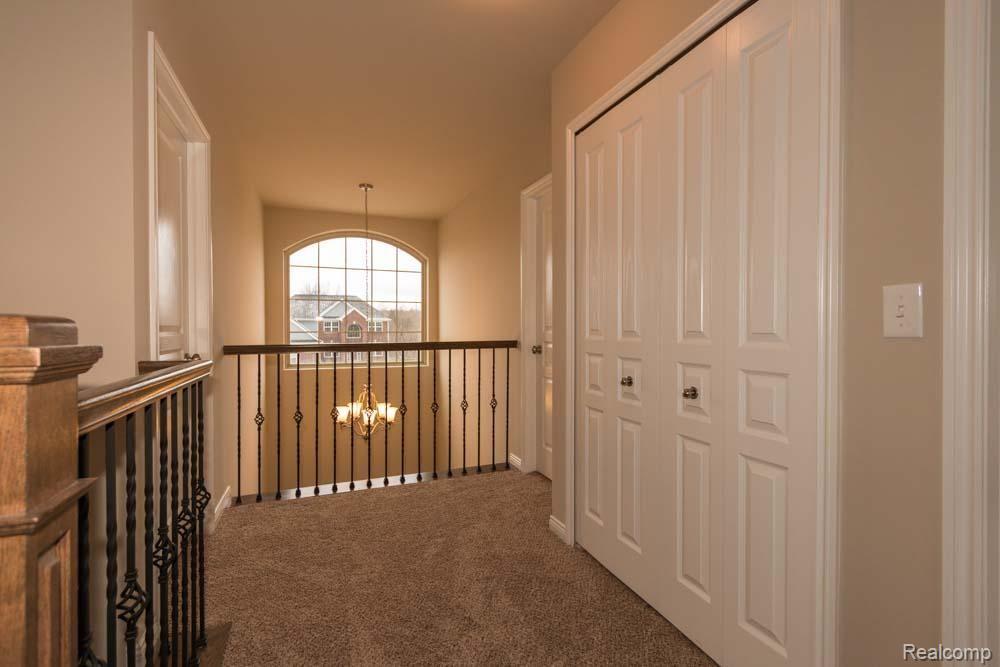 2755 West Wattles Road Troy, MI 48098 - Photo 13 of 25