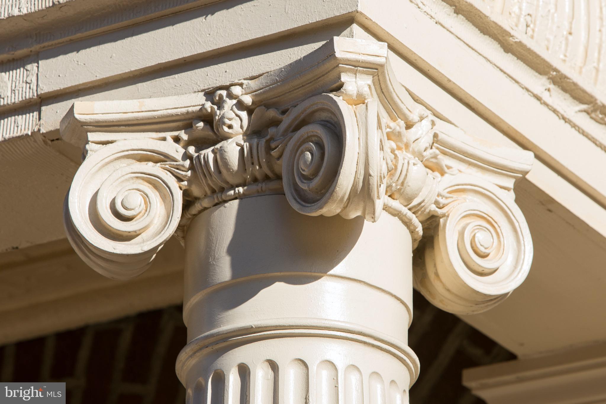 1201 North Charles Street, Unit 2BR Baltimore, MD 21201 - Photo 6 of 19 a utility room with dryer and washer