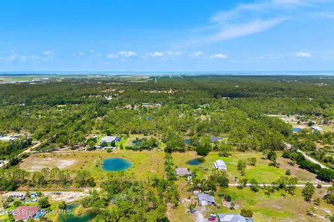 $185,000 | 13448 85th Street, Fellsmere, FL 32948