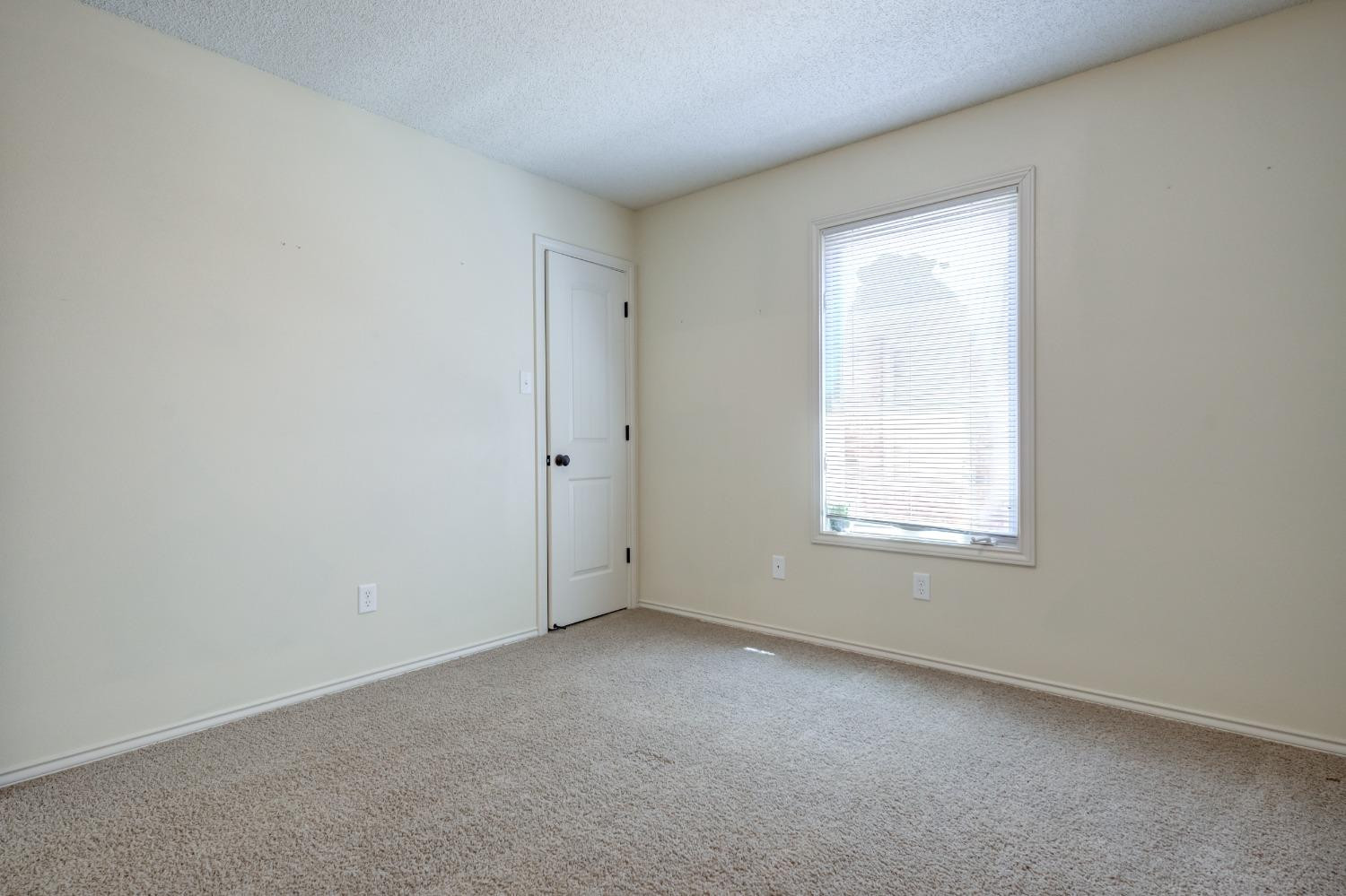 3913 100th Street Lubbock, TX 79423 - Photo 15 of 31 Photo 15